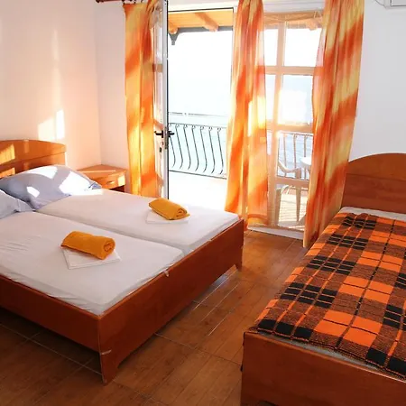Apartment Marinovac *